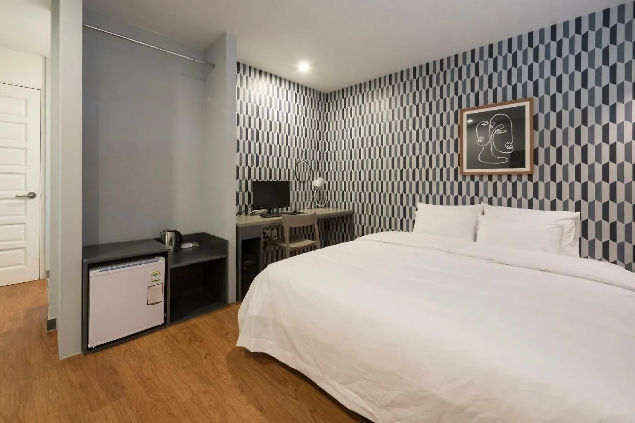 No. 25 Hotel Yongho Busan