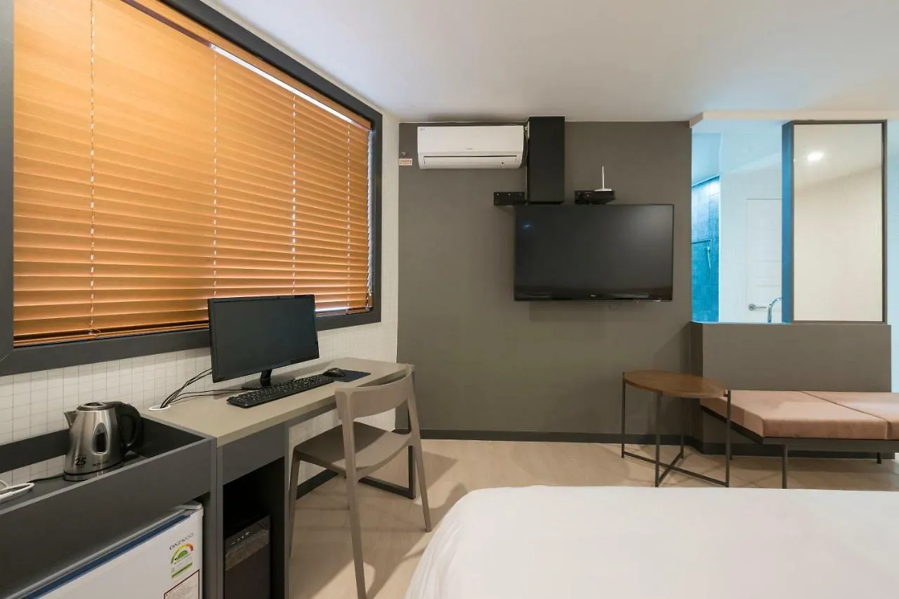 No. 25 Hotel Yongho Busan South Korea