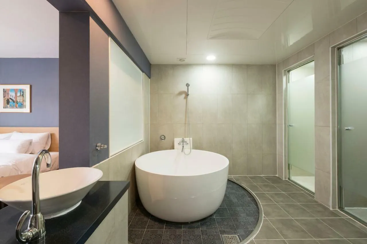 No. 25 Hotel Yongho Busan