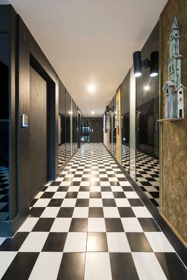 **  No. 25 Hotel Yongho Busan South Korea