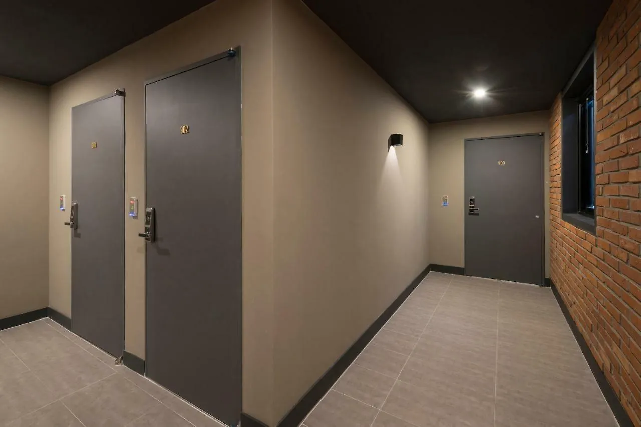 **  No. 25 Hotel Yongho Busan South Korea
