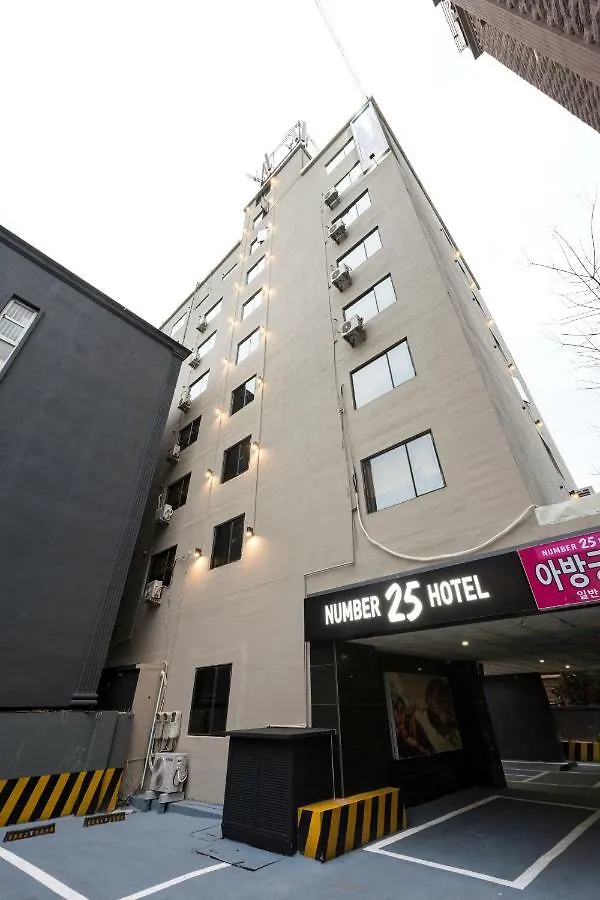 No. 25 Hotel Yongho Busan 2*,